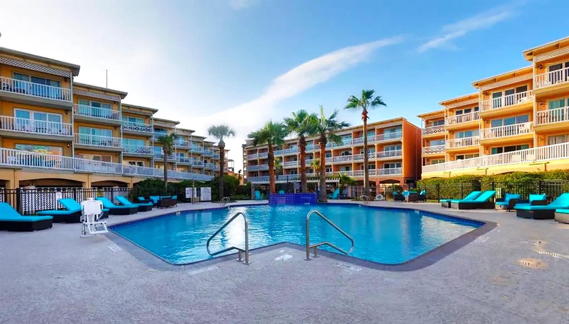 Beautiful Ocean Views At The Victorian Apartment Galveston Exterior foto